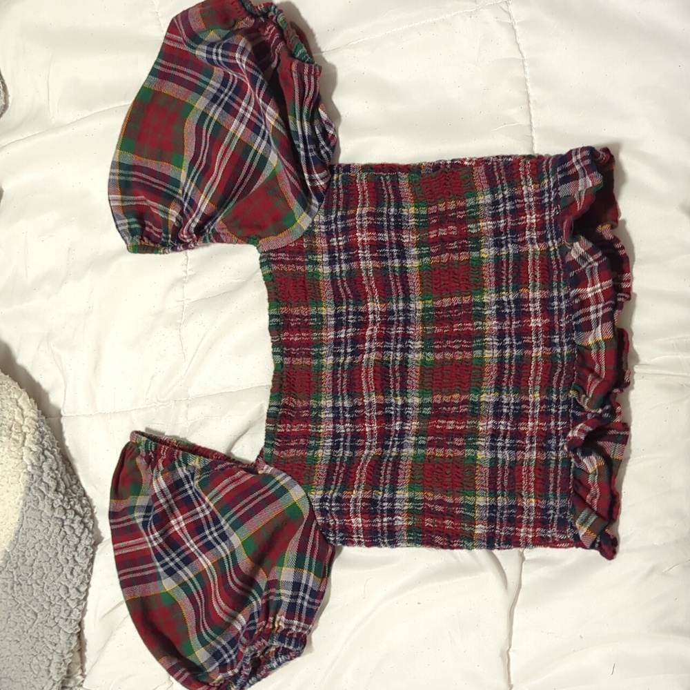 100% cotton plaid puff sleeve blouse